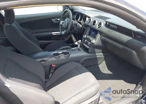 2021 Ford Mustang Ecoboost Fastback z USA, uszkodzony, nr VIN 1FA6P8TH5M5152151